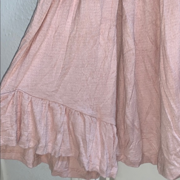 NWT Sun & Shadow Pink Off Shoulder Lace Top XS - Picture 2 of 3